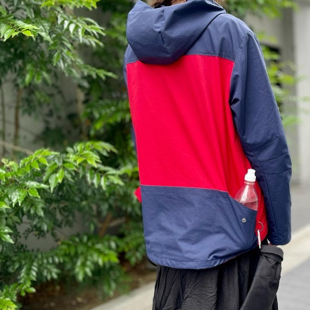 洋服とスリング一体型ウェア「Yaddle」発売中！